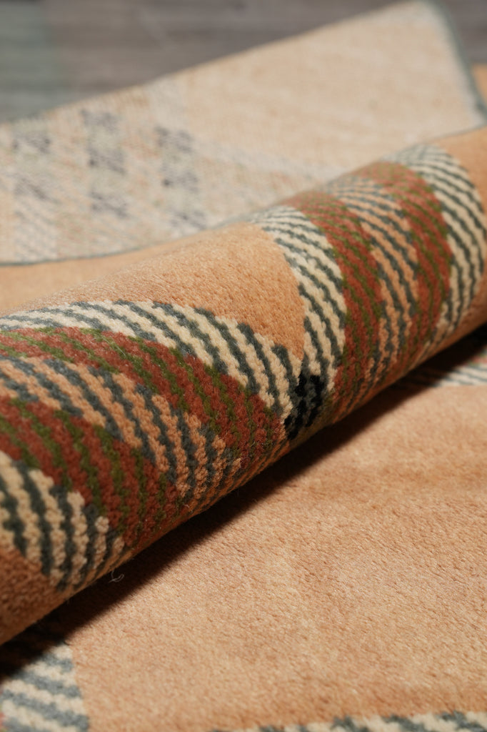 5.5 x 7.10 Contemporary Carpet #PIX-26329