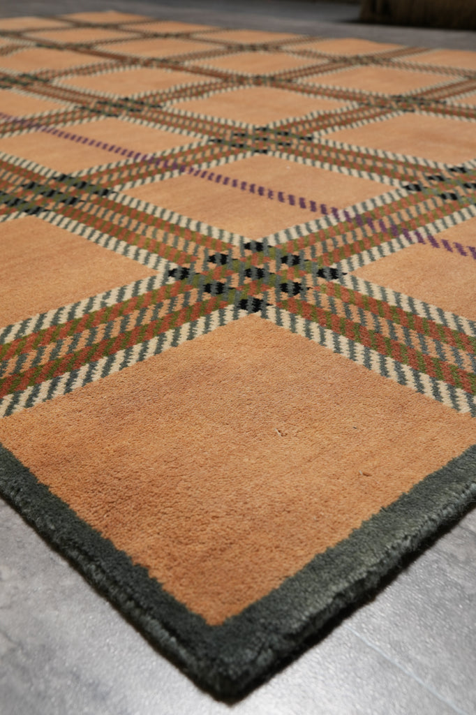 5.5 x 7.10 Contemporary Carpet #PIX-26329