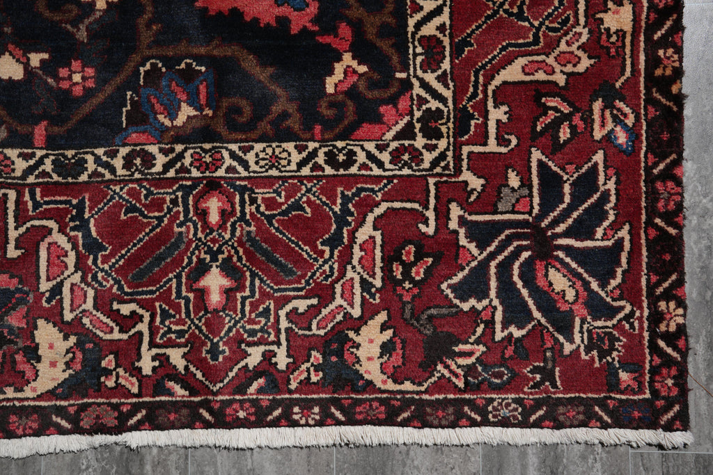 9 x 11.6 Semi-Antique Persian Bakhtiar Tribal Rug #F-4106