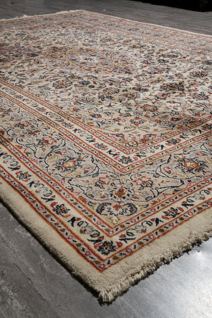 6.9 x 9.8 Authentic Persian Kashan Rug Light Colors #F-4112