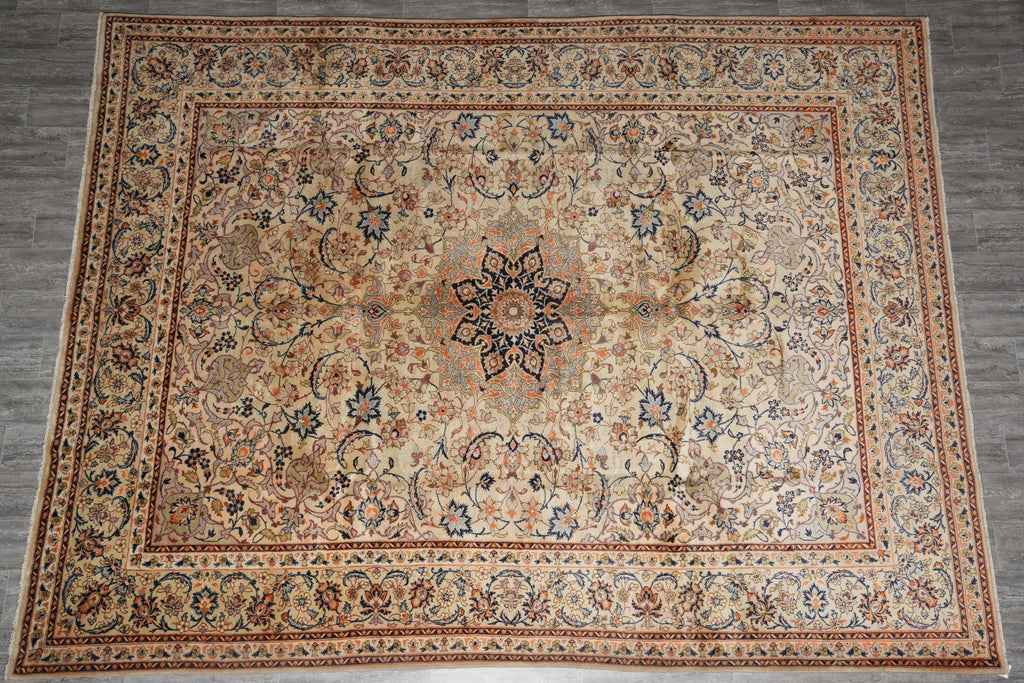 10 x 12.10 Pre-Owned Persian Kashan rug Pleasant Colors #F-4117