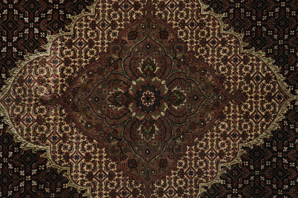 5.9 x 8  Traditional Persian Wool Silk High Quality Mahi Tabriz Handmade Rug #F-3063