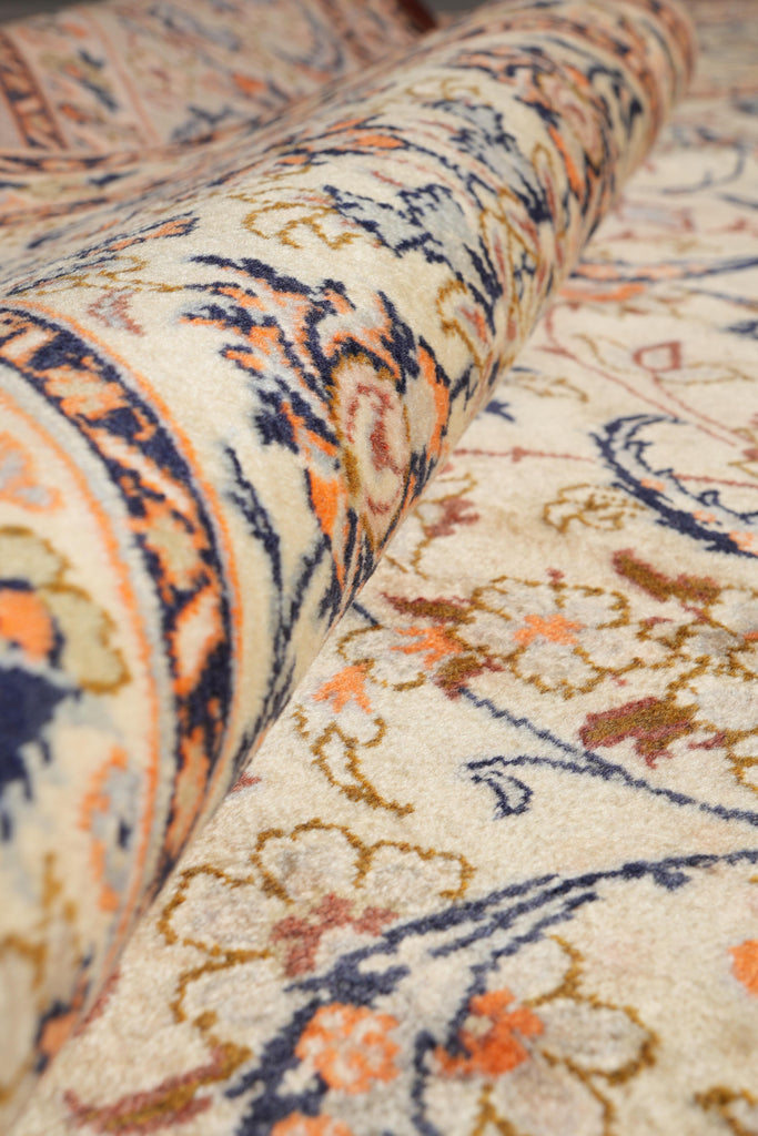 10 x 12.10 Pre-Owned Persian Kashan rug Pleasant Colors #F-4117