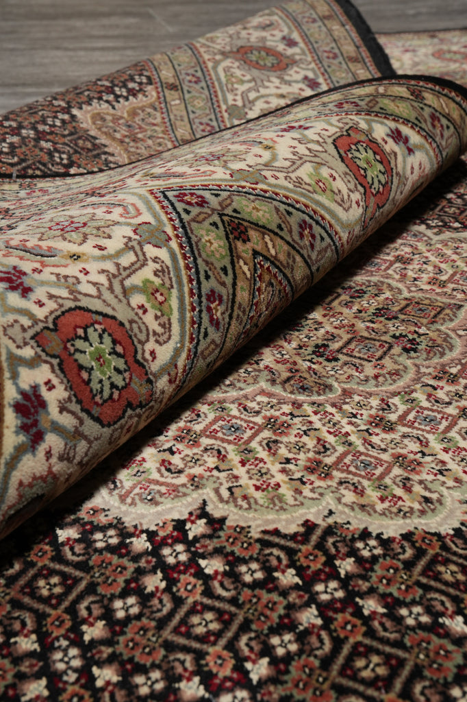 6.5 x 6.8 SQUARE Quality Hand-Knotted Wool and Silk Mahi Tabriz Rug #F-3064