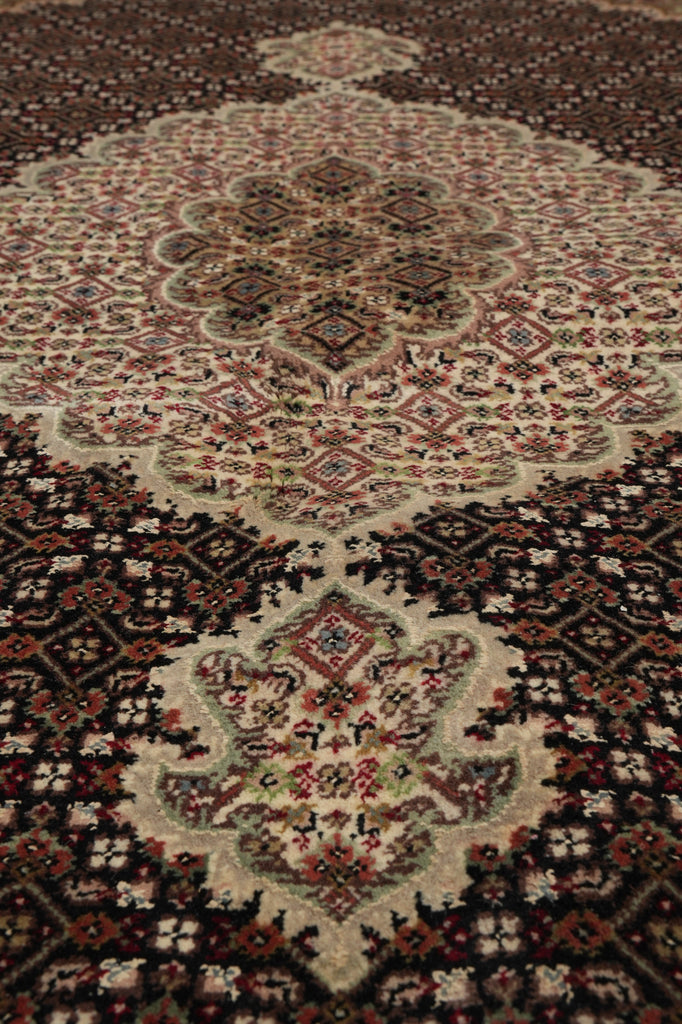 6.5 x 6.8 SQUARE Quality Hand-Knotted Wool and Silk Mahi Tabriz Rug #F-3064