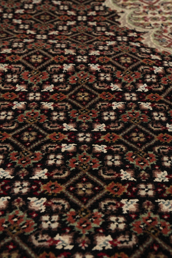 6.5 x 6.8 SQUARE Quality Hand-Knotted Wool and Silk Mahi Tabriz Rug #F-3064