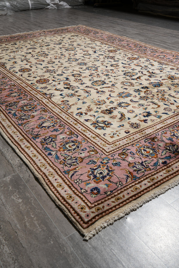 6.5 x 9.9 Persian Kashan Rug – Ivory Field with Rose Border, Hand-Knotted Floral Design #F-4120