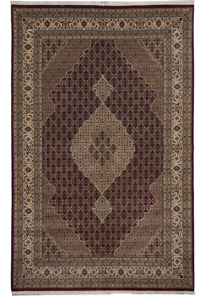7 x 9.9  Traditional Wool  Silk Hand-Knotted Rug