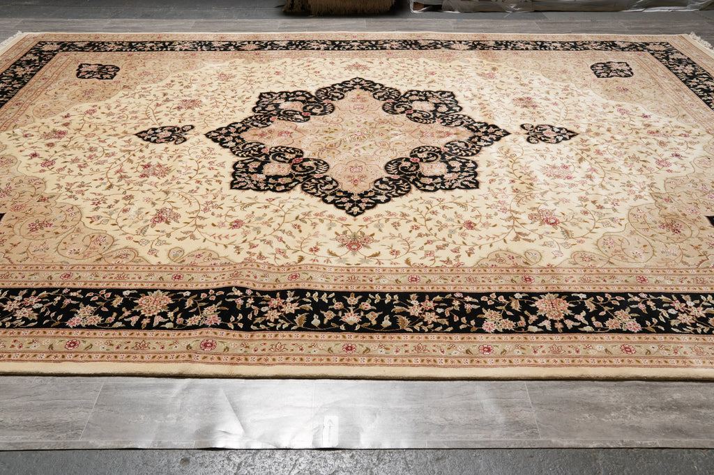 10.2 x 14.7 Wool and Silk Quality Hand-Knotted Rug Ivory Black #PIX-5896