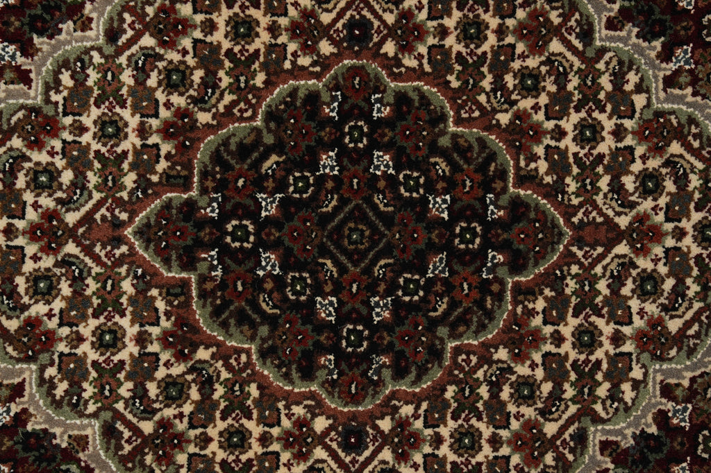 4.7 x 6.8 Hi Quality Traditional Persian Wool and Silk Carpet Rug #F-3073
