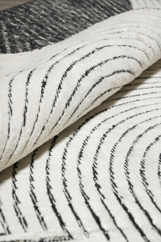 7.7 x 10 Modern Handmade Rug White Black #F-3324