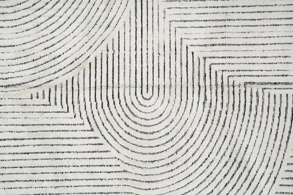 7.7 x 10 Modern Handmade Rug White Black #F-3324