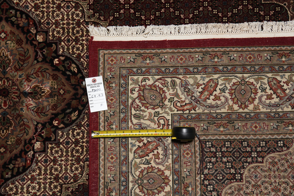 6.9 x 9.7 Hand-Knotted Quality Traditional Wool and Silk Room Rug #F-3075