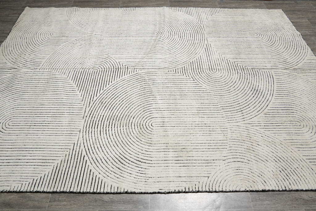 7.7 x 10 Modern Handmade Rug White Black #F-3324