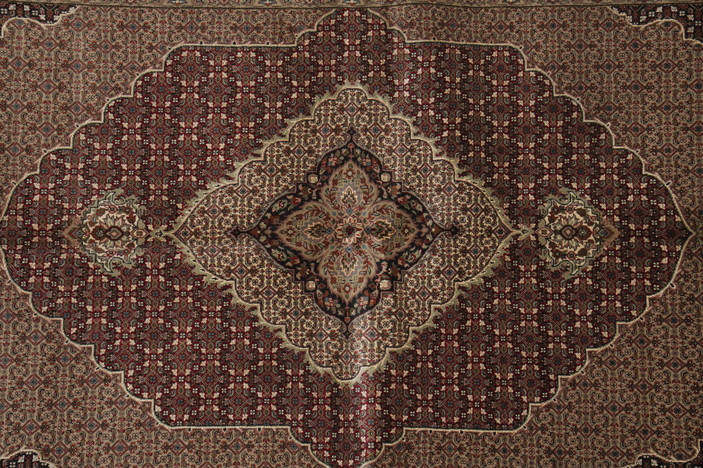 5.8 x 8.3 Quality Wool and Silk Tabriz Mahi Rug Pom Roby #F-3076