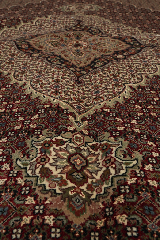 5.8 x 8.3 Quality Wool and Silk Tabriz Mahi Rug Pom Roby #F-3076