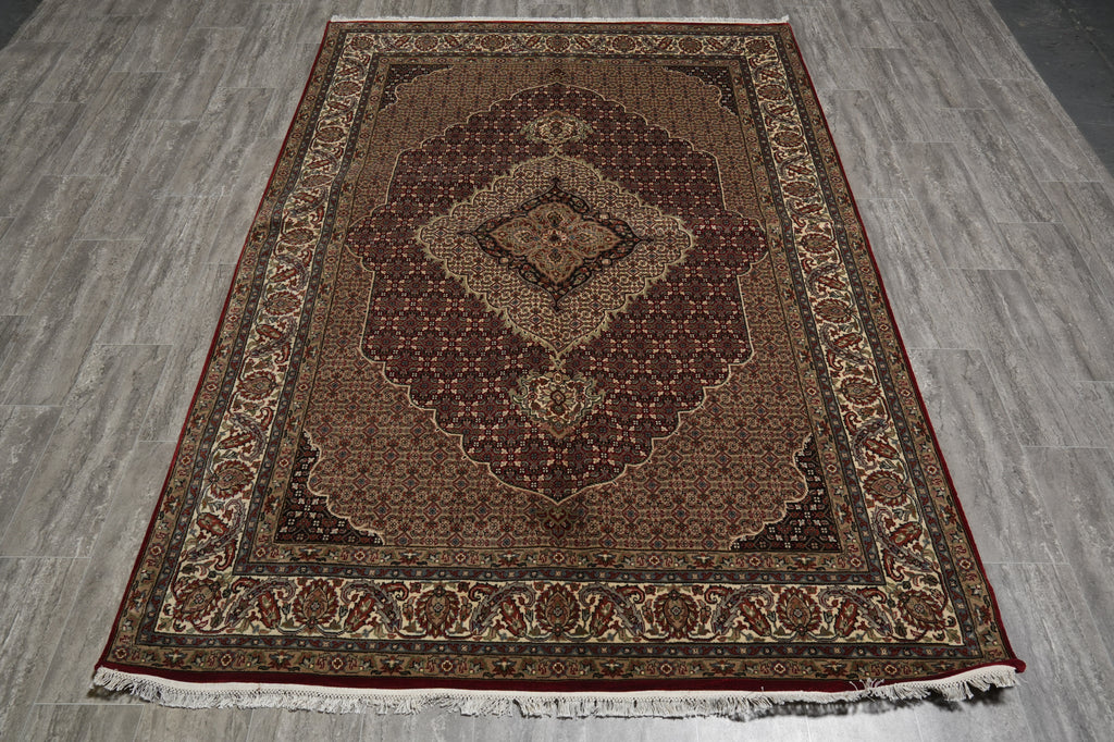 5.8 x 8.3 Quality Wool and Silk Tabriz Mahi Rug Pom Roby #F-3076