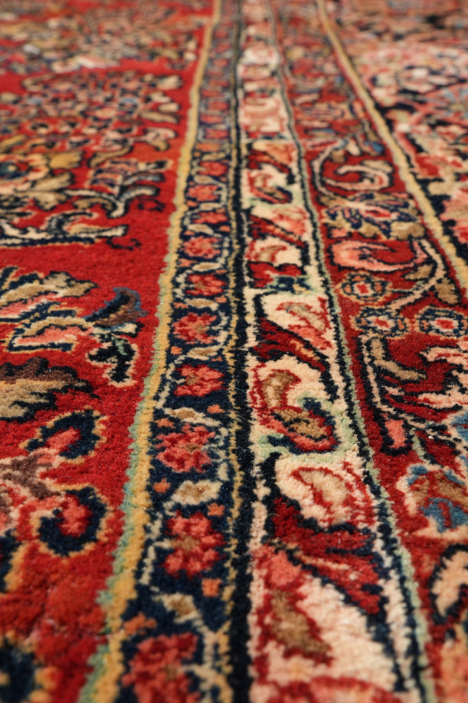 14 x 19 Antique Persian Sarouk Rug #PIX-21436