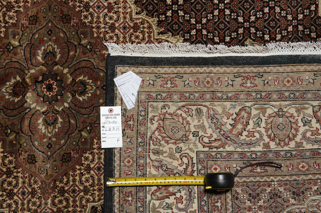 6.8 x 8 Tribal Persian Traditional Wool Silk Hand-Knotted Rug #F-3080