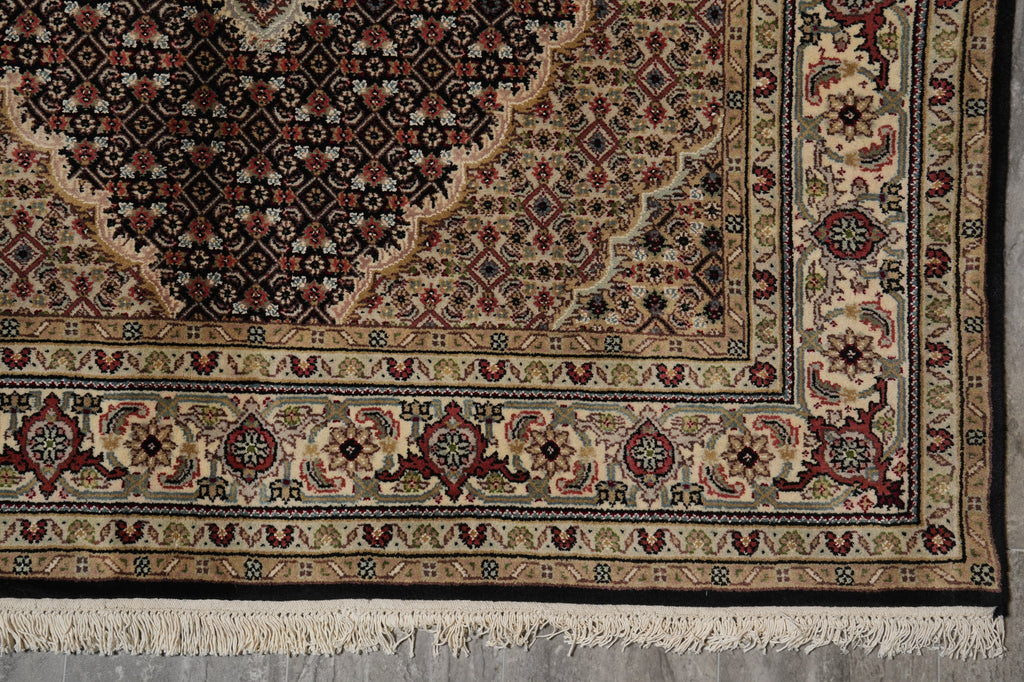 4.8 x 6.9 Tabriz Mahi Wool Silk Hand-Knotted Quality Rug Dense and Lustrous #F-3083