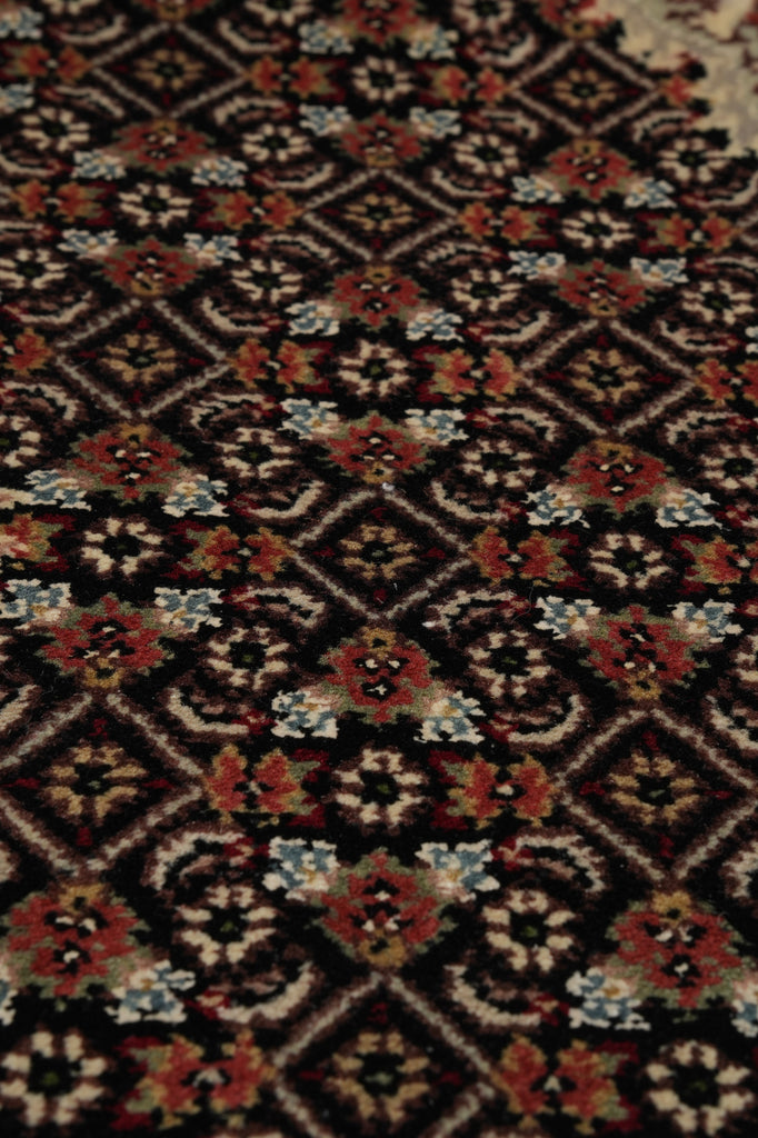 4.8 x 6.9 Tabriz Mahi Wool Silk Hand-Knotted Quality Rug Dense and Lustrous #F-3083