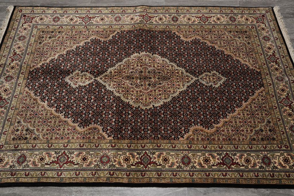 4.8 x 6.9 Tabriz Mahi Wool Silk Hand-Knotted Quality Rug Dense and Lustrous #F-3083