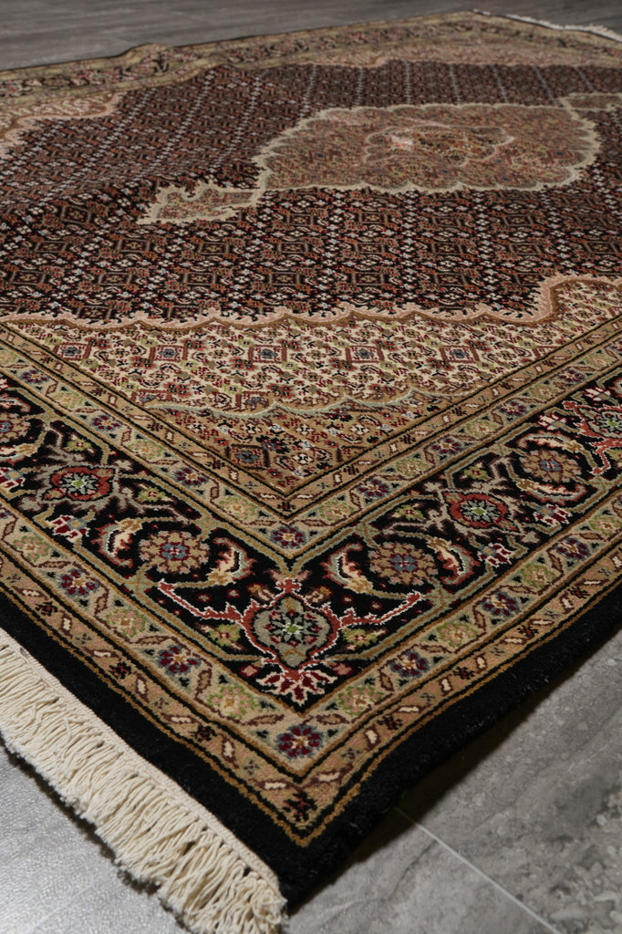 5 x 7 Mahi Tabriz Traditional Woo Hand-Knotted Rug #F-3084