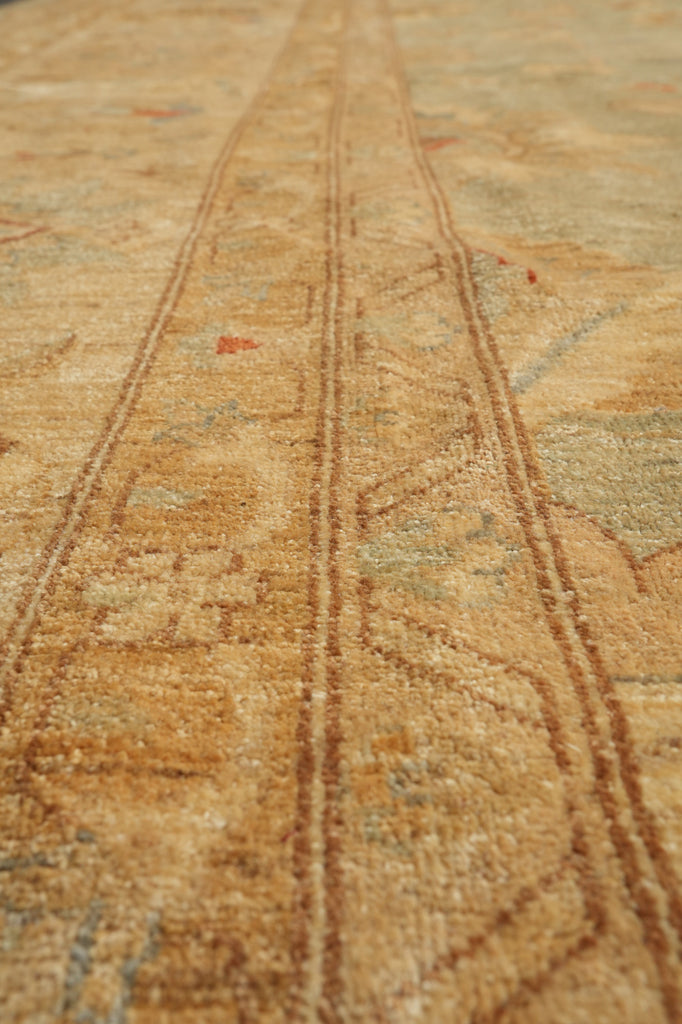 17 x 19.9 Quality Natural Wool Light Green Gold  Mansion Rug  #PIX-15461