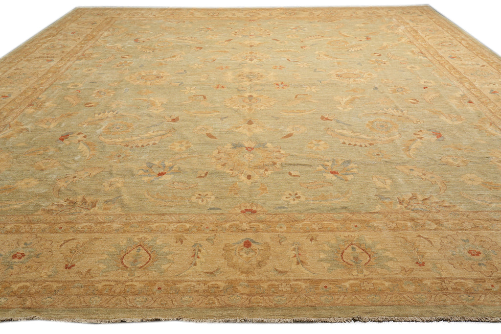 17 x 19.9 Quality Natural Wool Light Green Gold  Mansion Rug  #PIX-15461