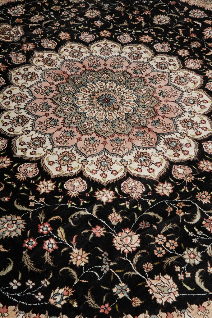 9 x 9 Square Silk Handmade Fancy Rug QOM #40673
