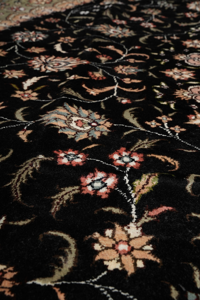 9 x 9 Square Silk Handmade Fancy Rug QOM #40673