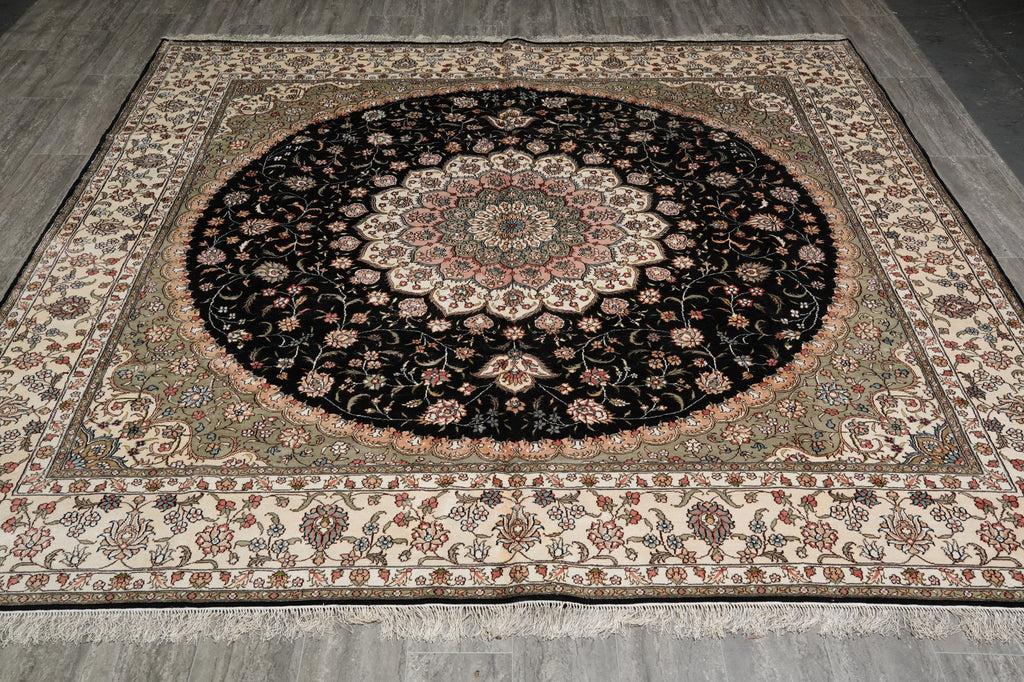 9 x 9 Square Silk Handmade Fancy Rug QOM #40673