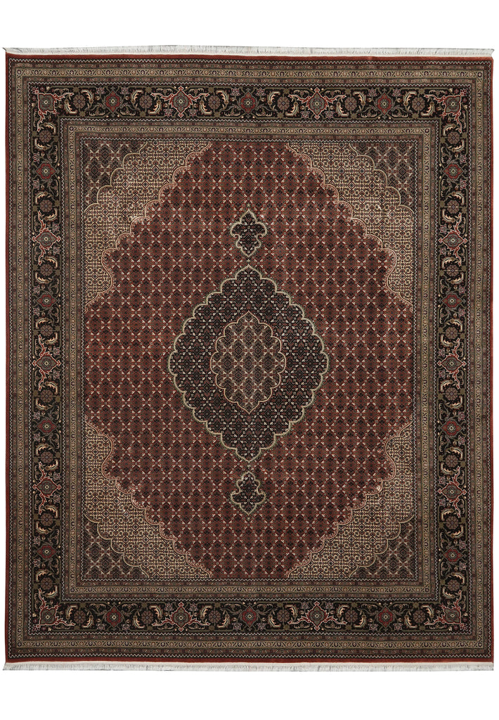 8 x 10 Persian Traditional Woo Silk Hand-Knotted Rug 