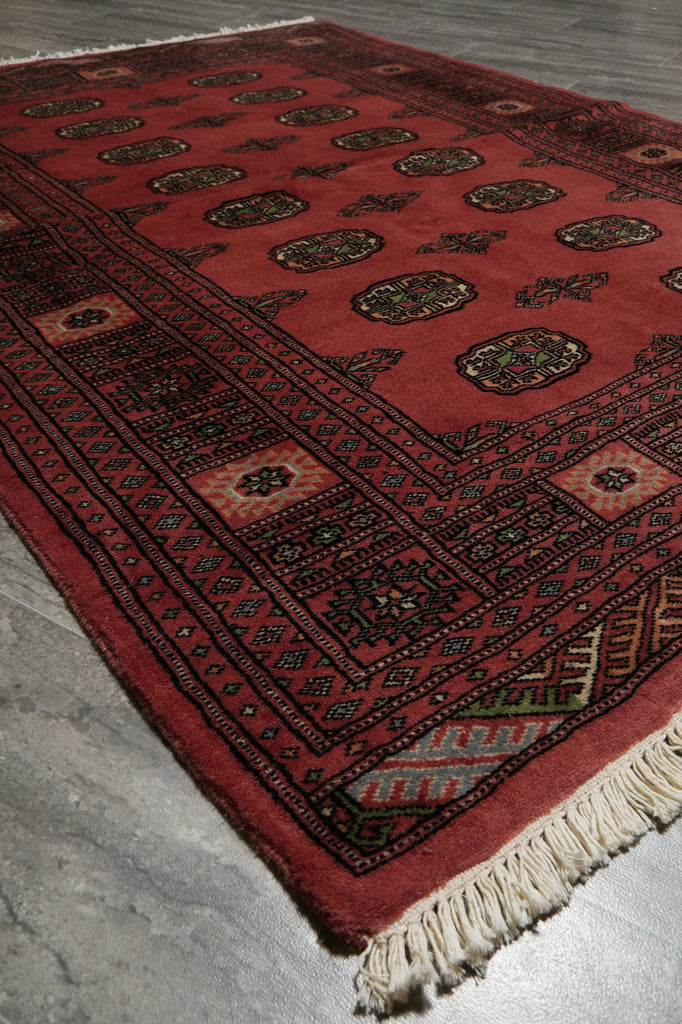 4.3 x 6 Bokhara Rug Handmade Imported Pakistan Carpet #41082
