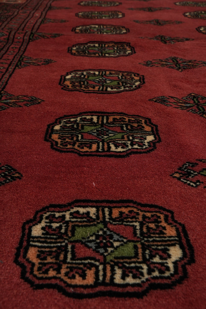 4.3 x 6 Bokhara Rug Handmade Imported Pakistan Carpet #41082