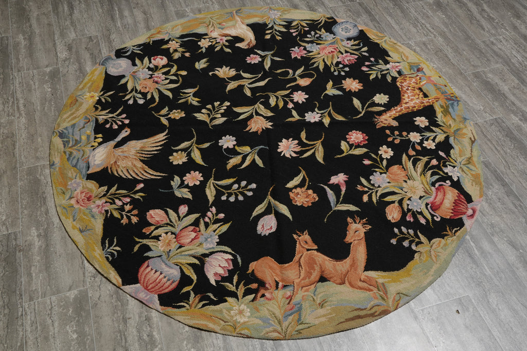 6 x 6 Round Needle Point Rug Deers Dog Duck #018066