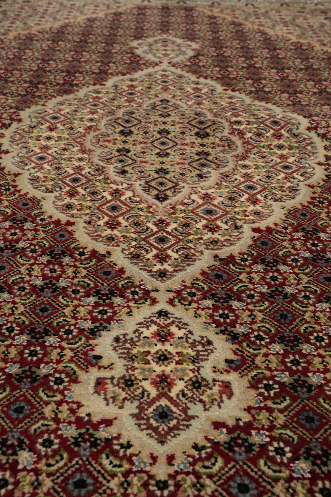 4.7 x 6.8 Quality Handmade Wool and Silk Mahi Tabriz Herat Rug #F-3088