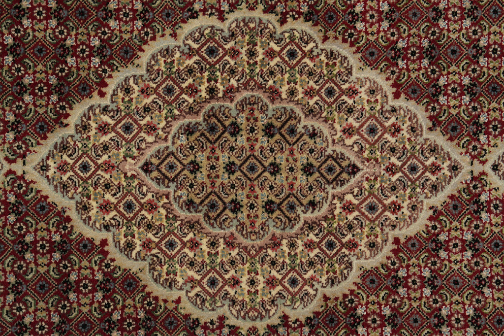 4.7 x 6.8 Quality Handmade Wool and Silk Mahi Tabriz Herat Rug #F-3088