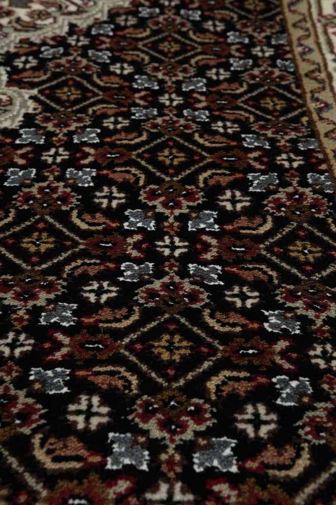 2.9 x 16' Feet High Quality Handmade Wool and Silk Tabriz Mahi #F-3349
