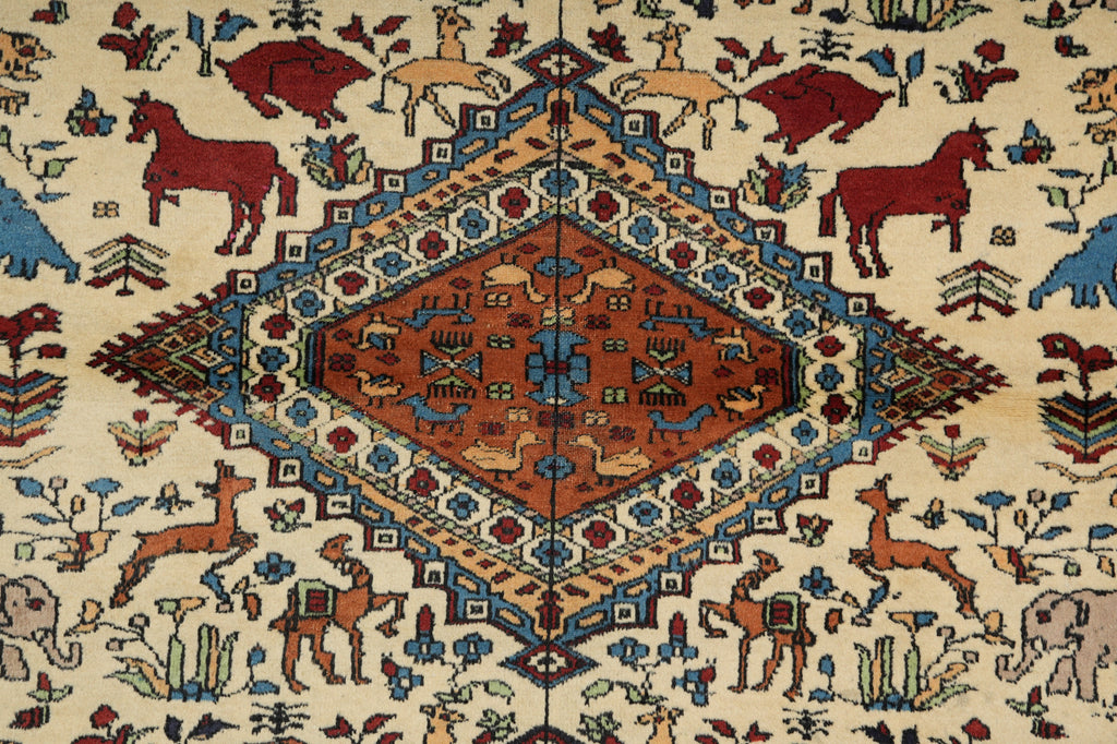 4 x 6  Charactristic Persian Qashkooli Rug Geometric Animal Motif #PIX-16387