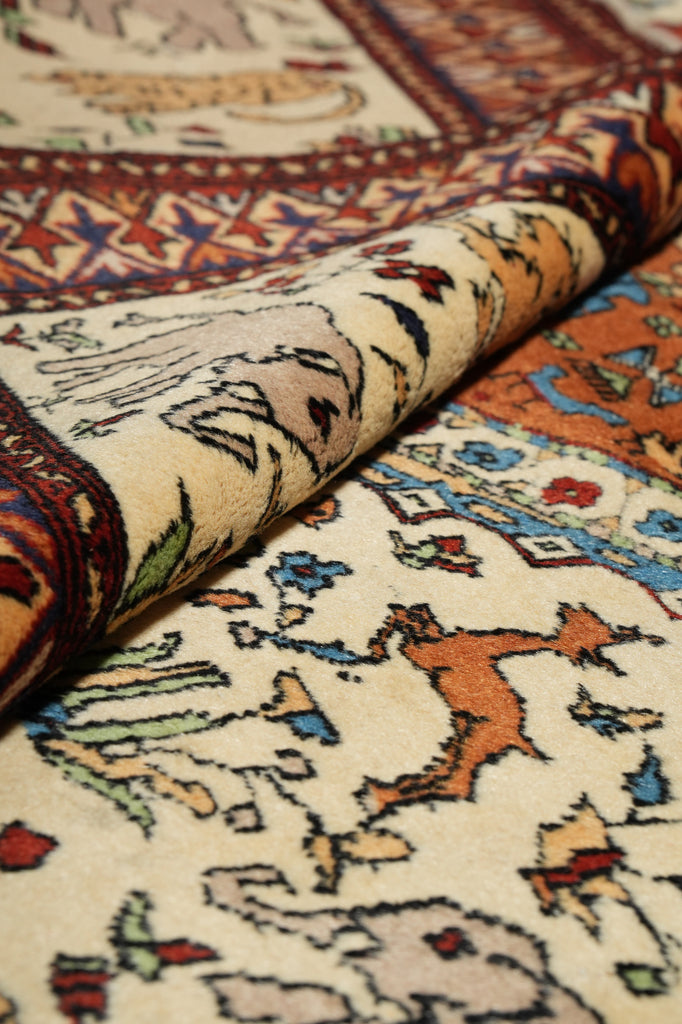 4 x 6  Charactristic Persian Qashkooli Rug Geometric Animal Motif #PIX-16387