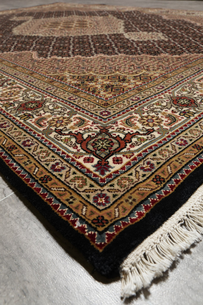 5.7 x 7.11 High Quality Handmade India Wool and Silk Tabriz Mahi Rug Black #F-4449