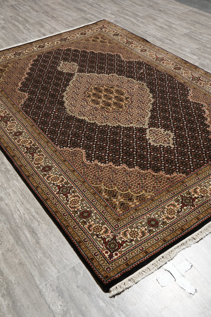 5.7 x 7.11 High Quality Handmade India Wool and Silk Tabriz Mahi Rug Black #F-4449