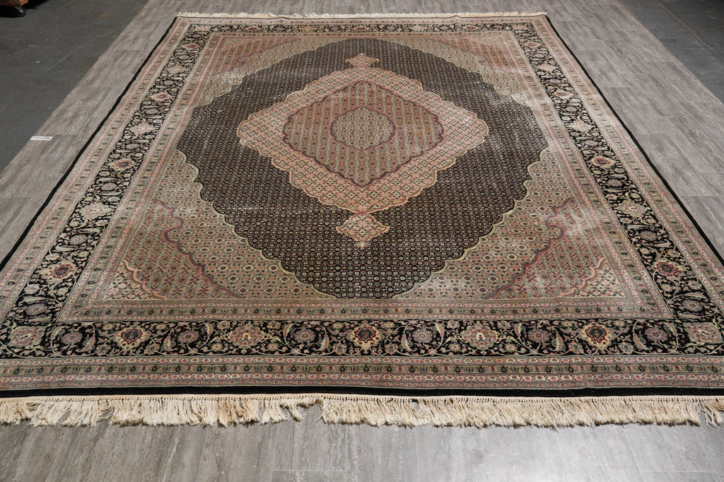8.10 x 11.10 Black Fine Quality Wool and Silk Tabriz Mahi Handmade Rug #F-4451