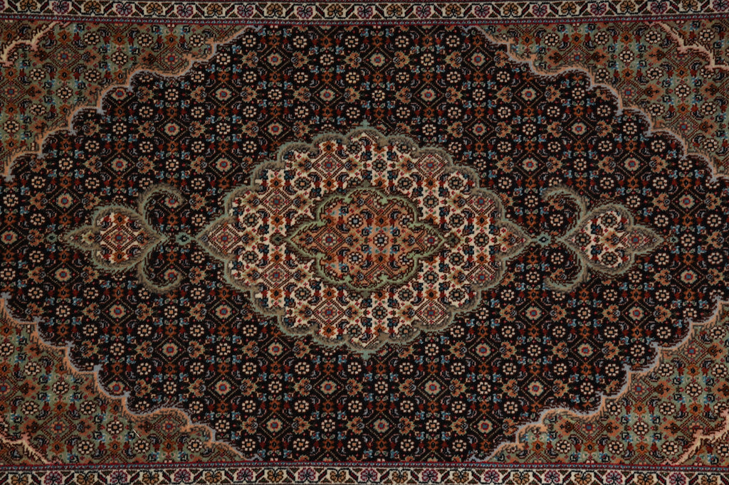 2.6 x 10 Feet Fine Quality Runner Authentic Persian Tabriz Mahi Wool and Silk 400 KPSI #F-3102