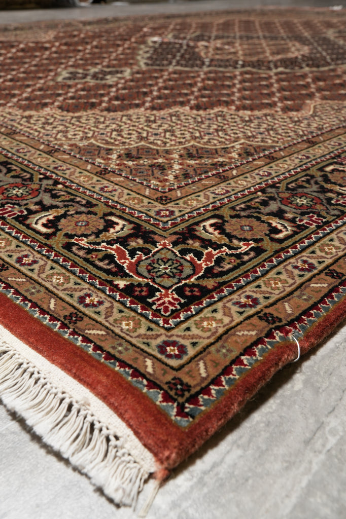 5.8 x 8.3 Rust Quality Wool and Silk Tabriz Mahi #F-4453