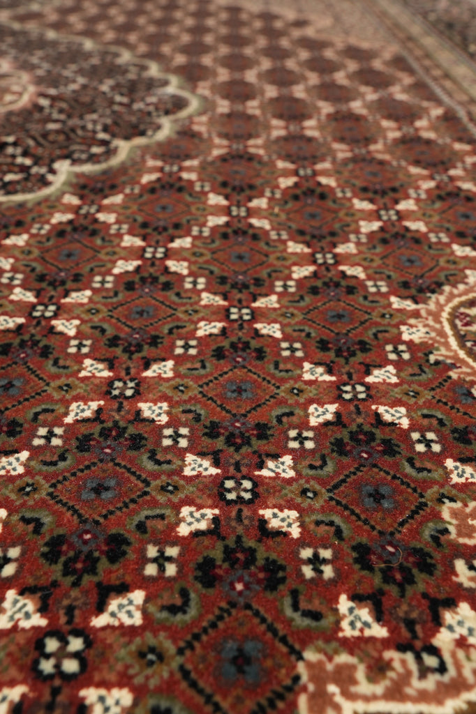 5.8 x 8.3 Rust Quality Wool and Silk Tabriz Mahi #F-4453