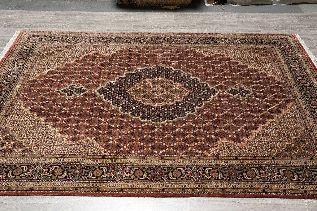5.8 x 8.3 Rust Quality Wool and Silk Tabriz Mahi #F-4453