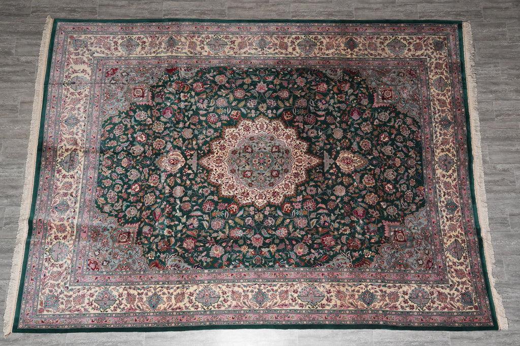 9.4 x 13 Forest Green Fine Weave Handmade Rug Wool and Silk #F-4151