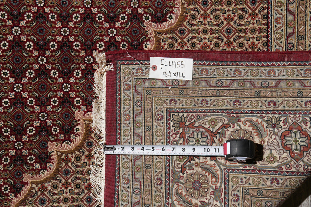 8.1 x 11.6 Finer Weave Handmade Rug Wool and Silk Mahi Tabriz#F-4155